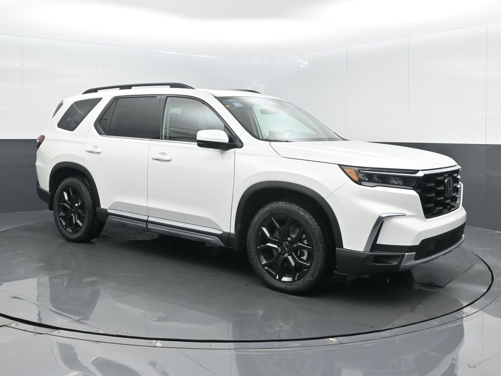 New 2025 Honda Pilot Touring image 28