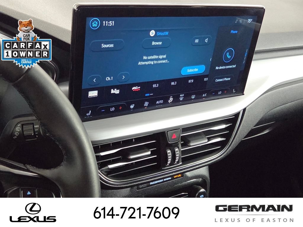 Used 2025 Ford Escape Platinum w/ Premium Technology Package AWD/4WD image 25