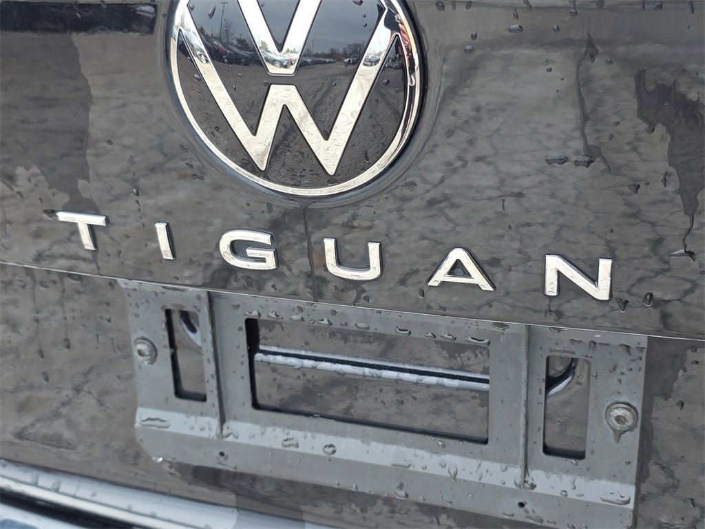 Used 2024 Volkswagen Tiguan S image 13