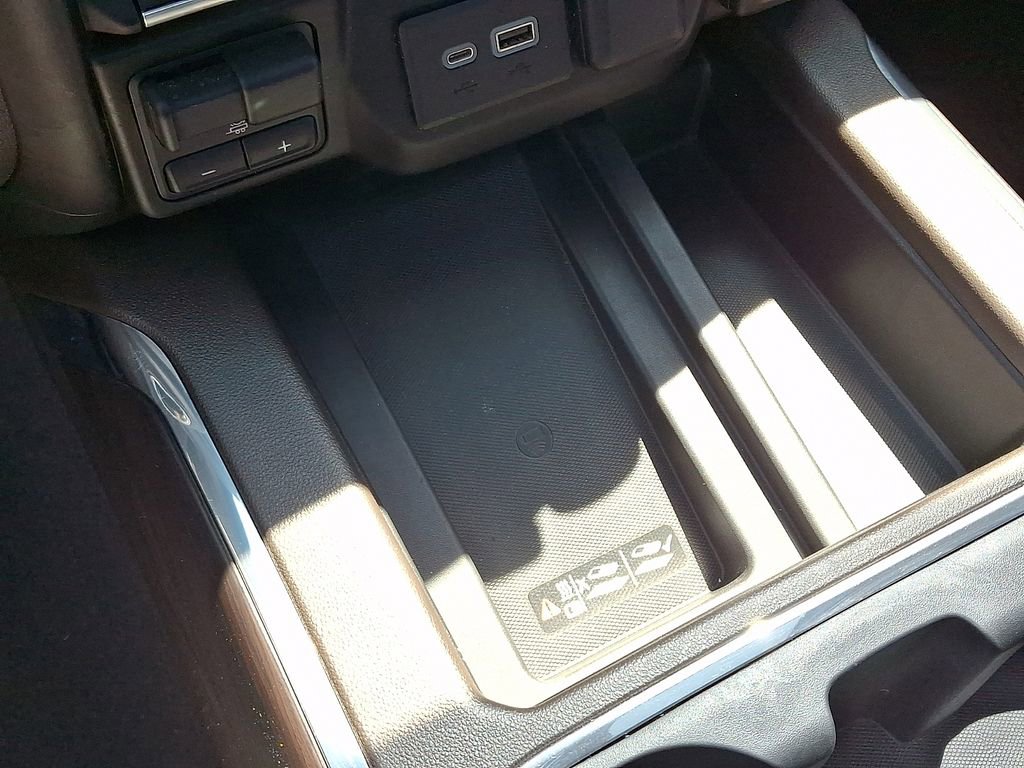 Used 2020 GMC Sierra 1500 SLT w/ SLT Premium Package image 26