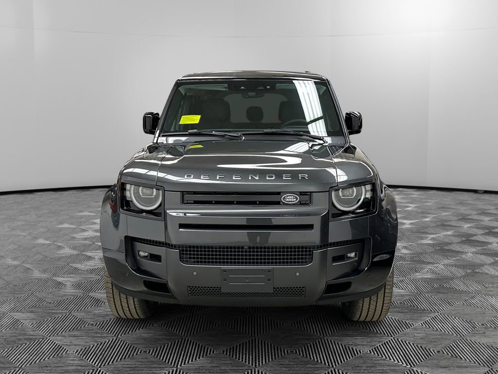 New 2026 Land Rover Defender 110 X-Dynamic SE image 8
