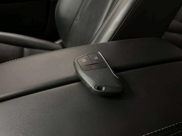 Used 2024 Buick Envision Preferred AWD/4WD image 86