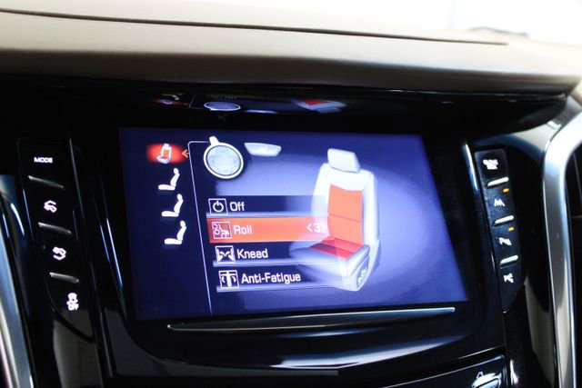 Used 2019 Cadillac Escalade Platinum AWD/4WD image 22