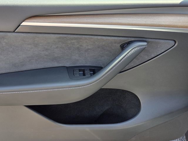 Used 2023 Tesla Model Y Performance AWD/4WD image 20