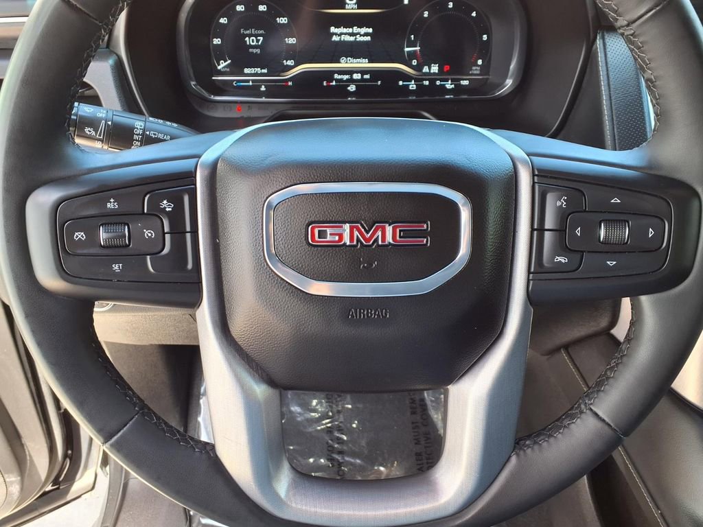 Used 2024 GMC Yukon XL SLT AWD/4WD image 26