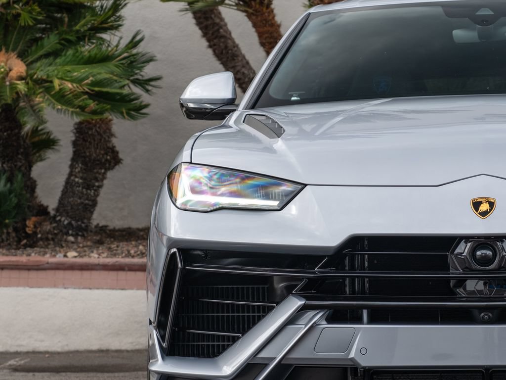 Used 2024 Lamborghini Urus S AWD/4WD image 32