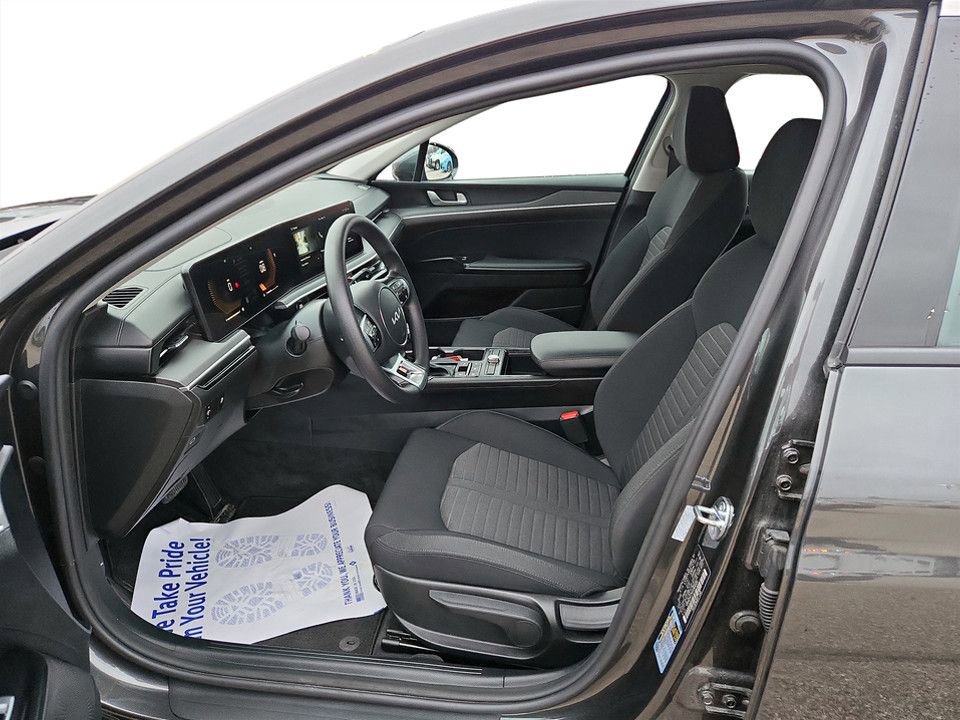 Used 2025 Kia K5 LXS image 29