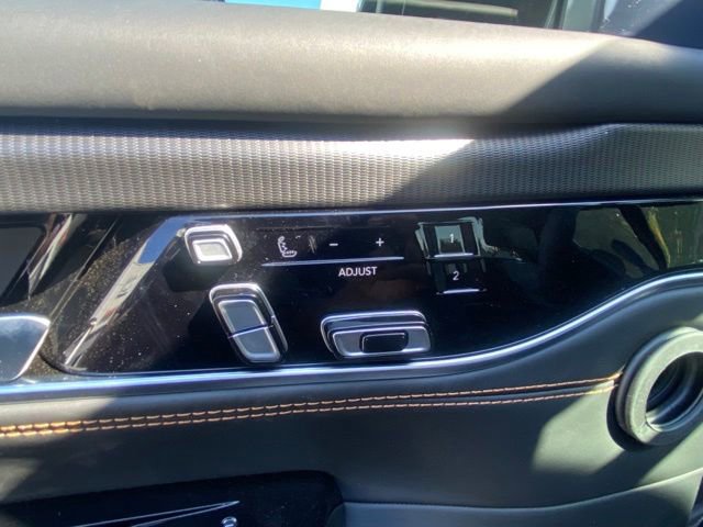 New 2023 Jeep Grand Wagoneer L Series III w/ Quick Order Packagew 28T image 16