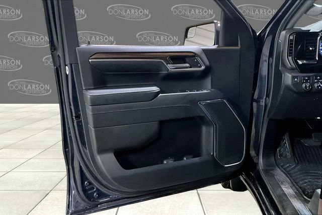 Used 2023 Chevrolet Silverado 1500 LT AWD/4WD image 12