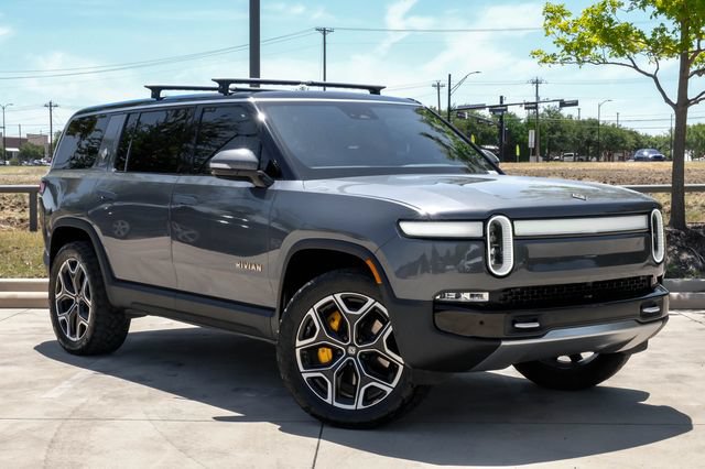 Used 2023 Rivian R1S Adventure AWD/4WD image 7