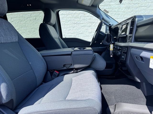 New 2026 Ford F250 XLT w/ FX4 Off-Road Package AWD/4WD image 16