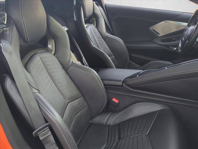 Used 2020 Chevrolet Corvette Stingray Preferred Cpe w/ 2LT Preferred Equipment Group RWD image 17