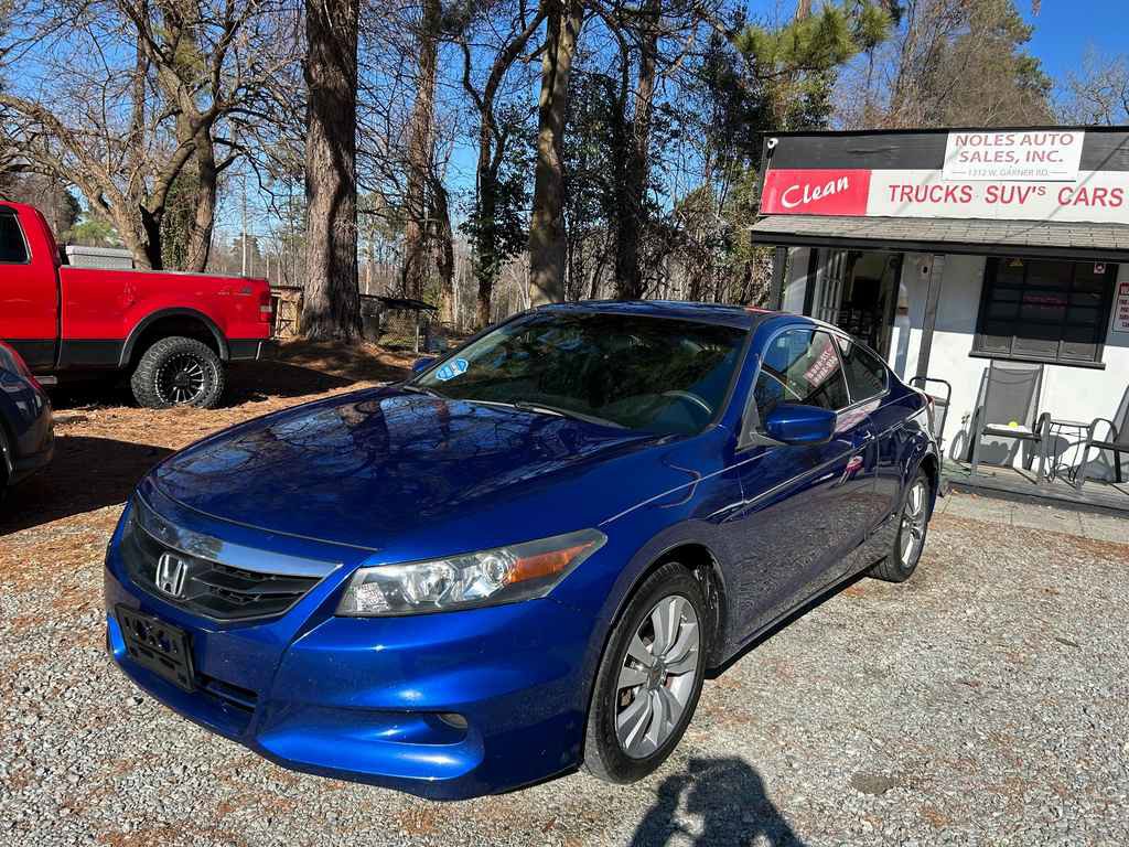 Used 2011 Honda Accord LX-S image 3