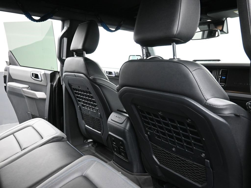 Certified 2023 Ford Bronco Black Diamond w/ Sasquatch Package image 10
