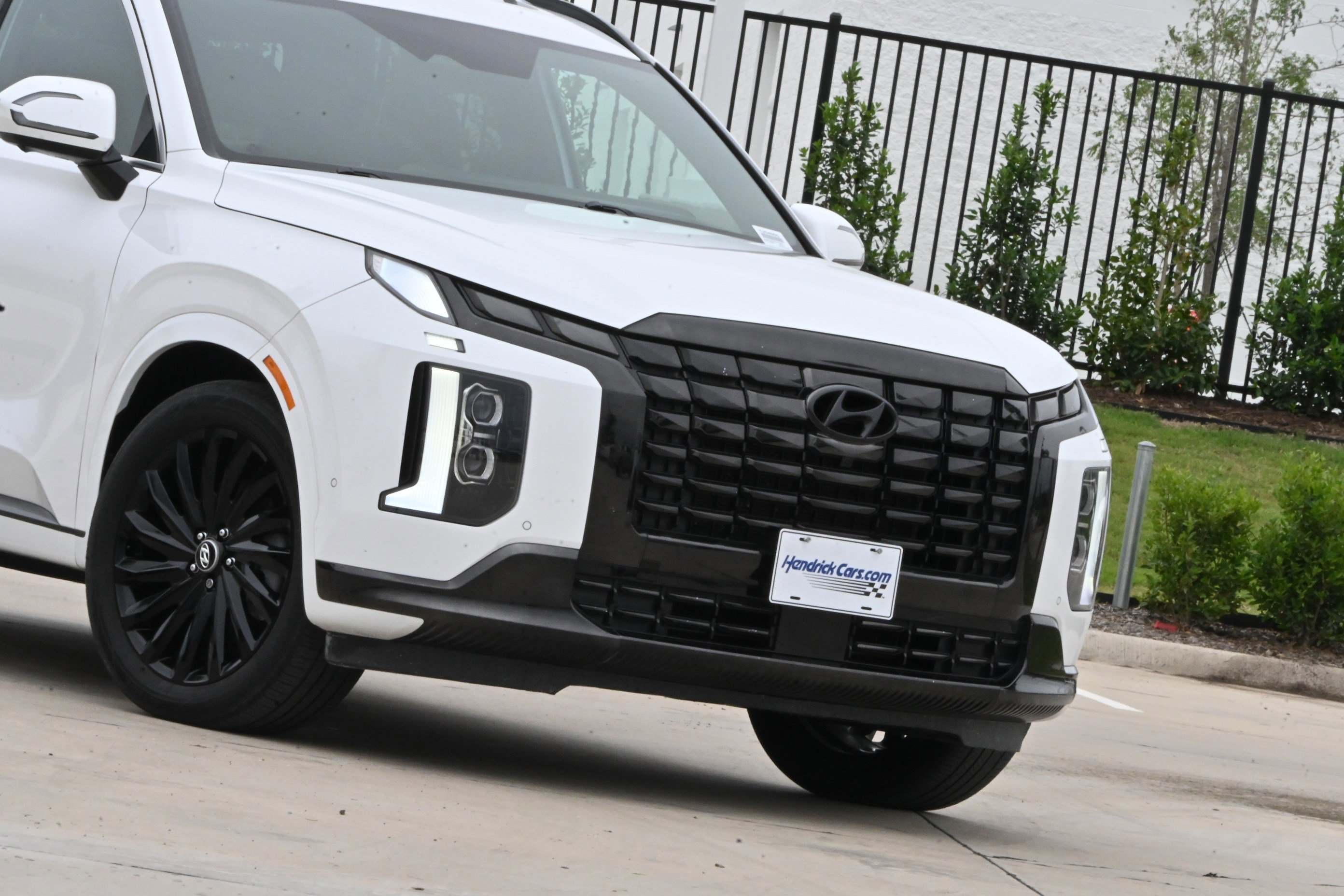 Used 2024 Hyundai Palisade Calligraphy AWD/4WD image 40