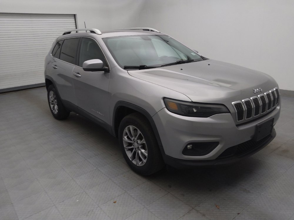 Used 2019 Jeep Cherokee Latitude Plus image 13