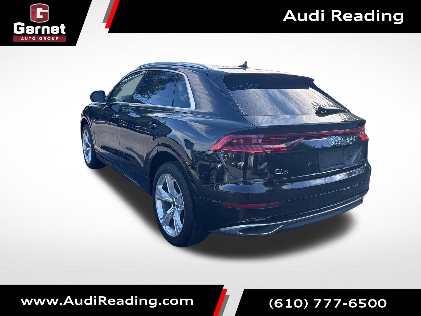 Used 2023 Audi Q8 Premium w/ Convenience Package AWD/4WD image 3