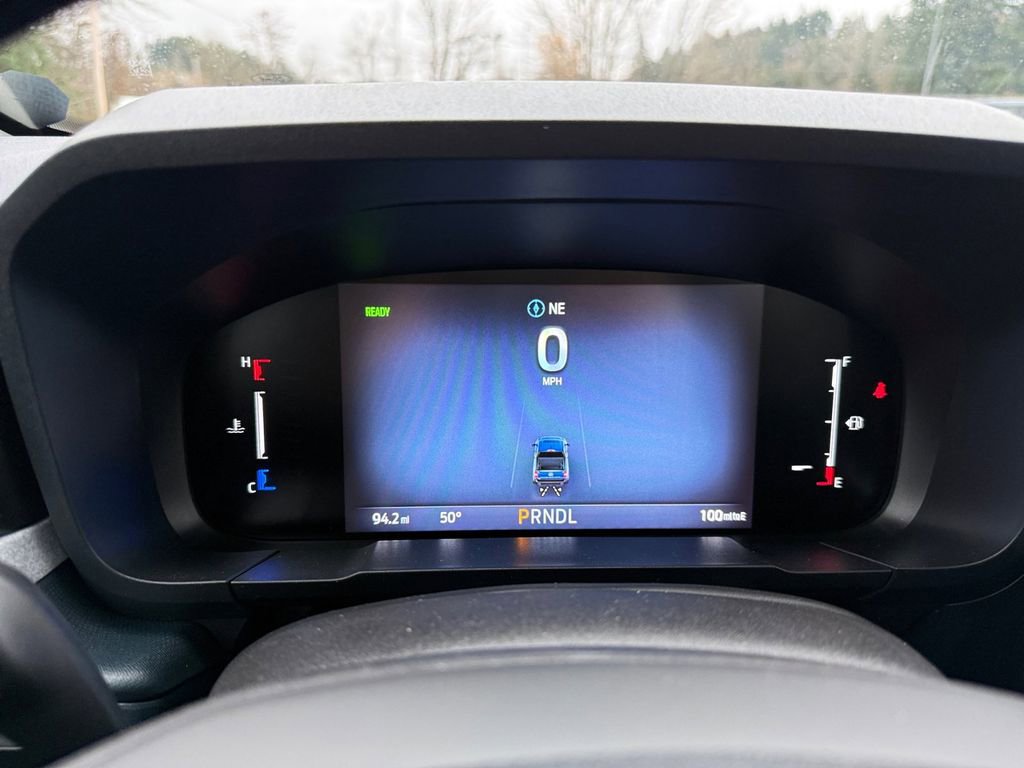 New 2025 Ford Maverick XLT w/ XLT Luxury Package FWD image 14