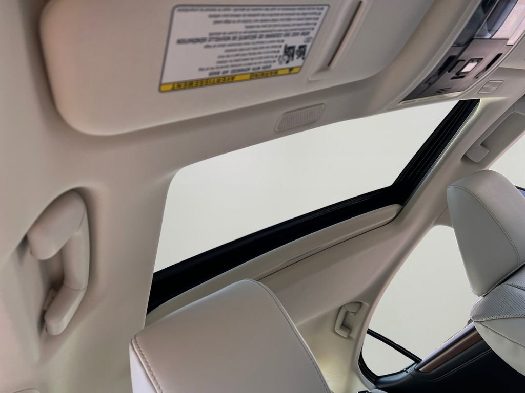 New 2025 Lexus ES 350 w/ Premium Package image 4