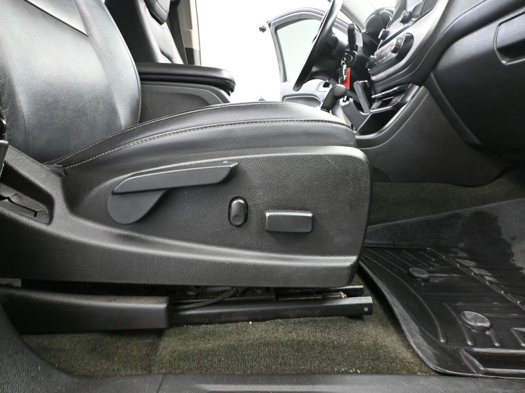 Used 2016 GMC Canyon SLT image 44