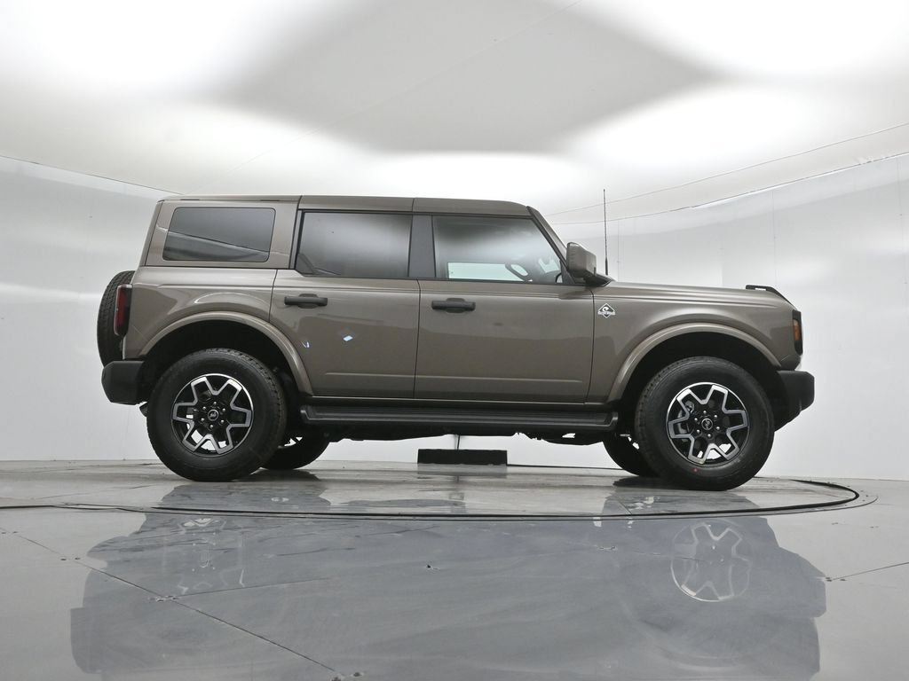 New 2026 Ford Bronco Outer Banks AWD/4WD image 46