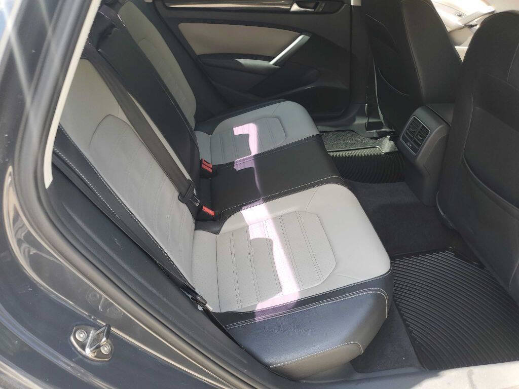 Used 2015 Volkswagen Passat 1.8T Sport FWD image 79