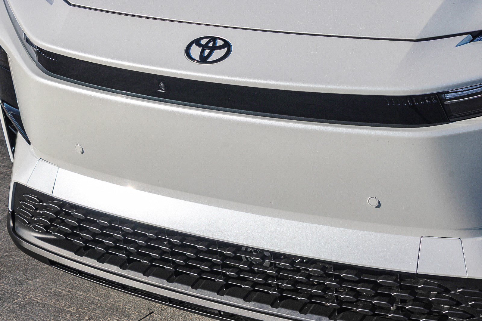 New 2026 Toyota C-HR AWD/4WD image 6