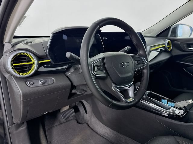 Used 2025 Chevrolet Trax ACTIV w/ Driver Confidence Package FWD image 9