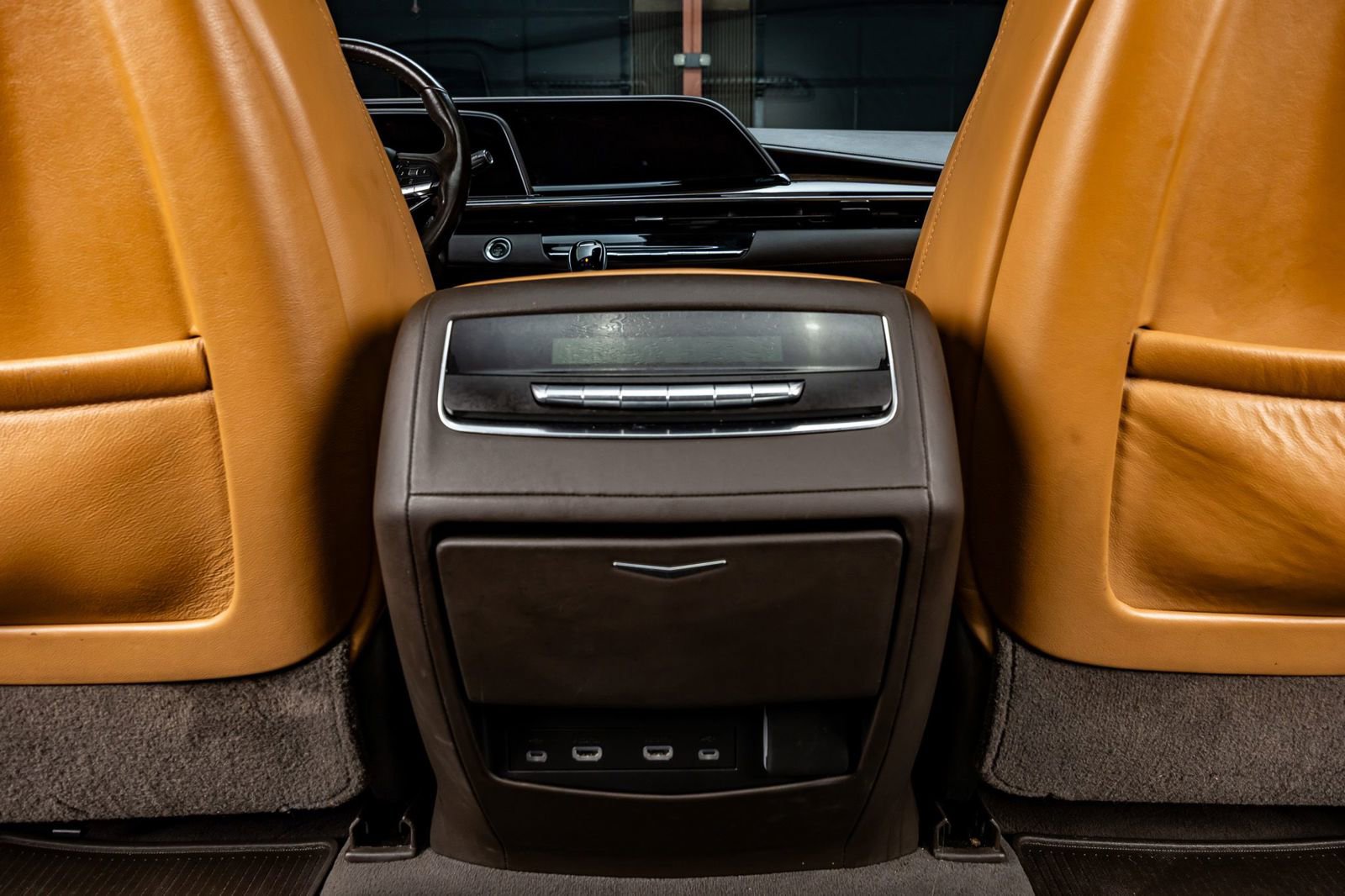 Used 2021 Cadillac Escalade ESV Sport w/ Driver Assist Tech Package image 33