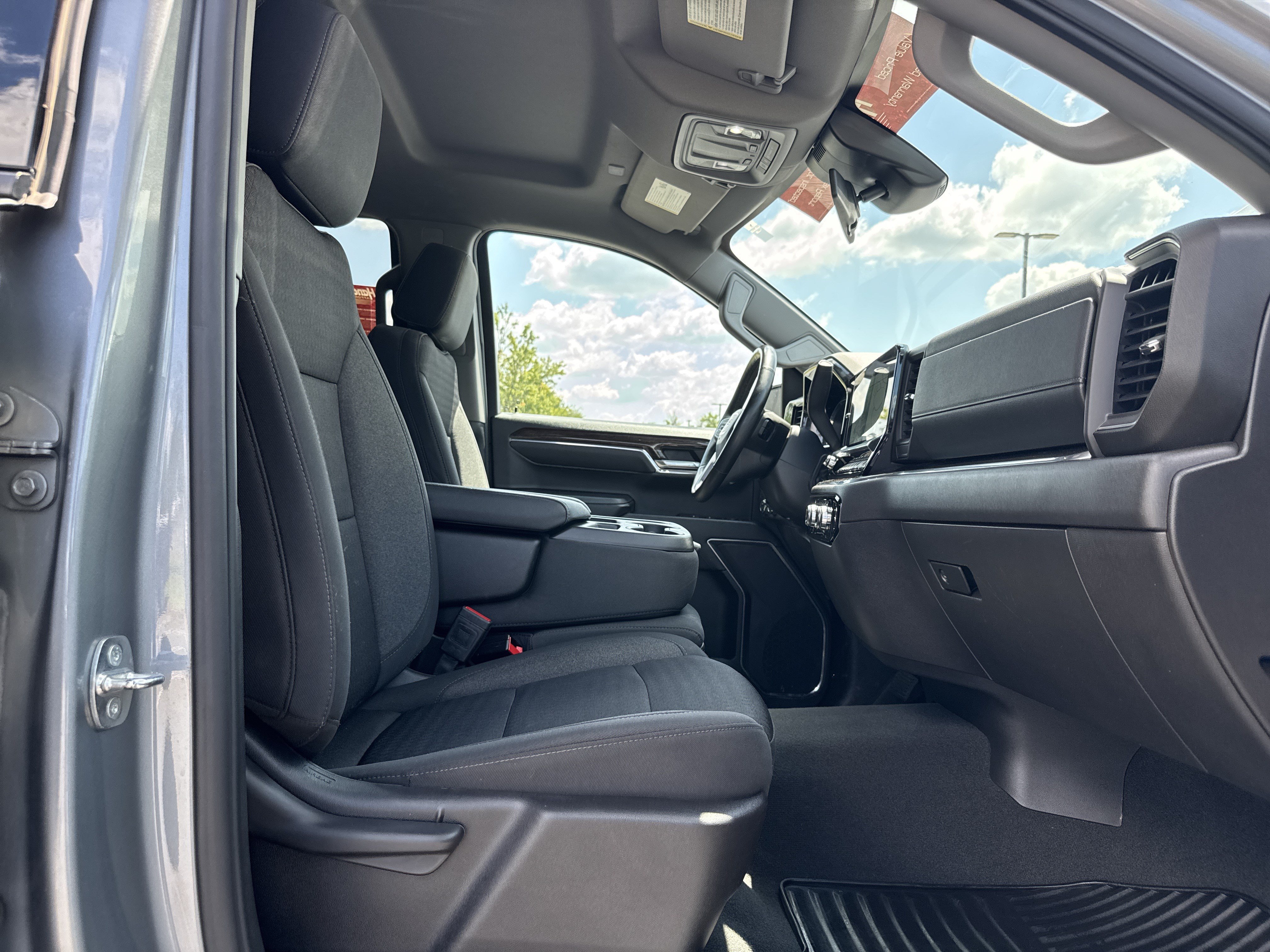 Used 2024 GMC Sierra 1500 Elevation AWD/4WD image 31