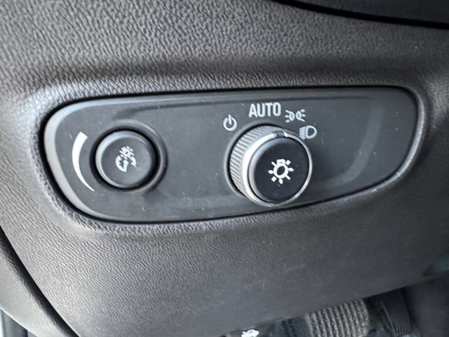 Used 2019 Chevrolet Equinox LT image 6