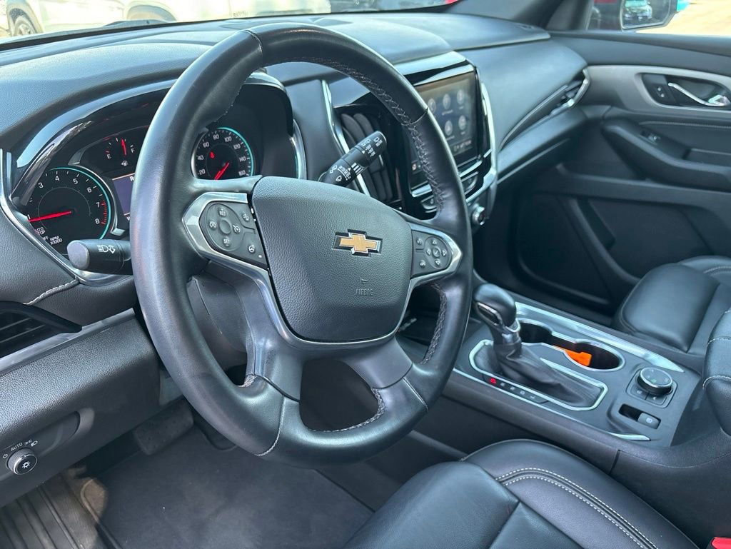 Used 2023 Chevrolet Traverse LT AWD/4WD image 19