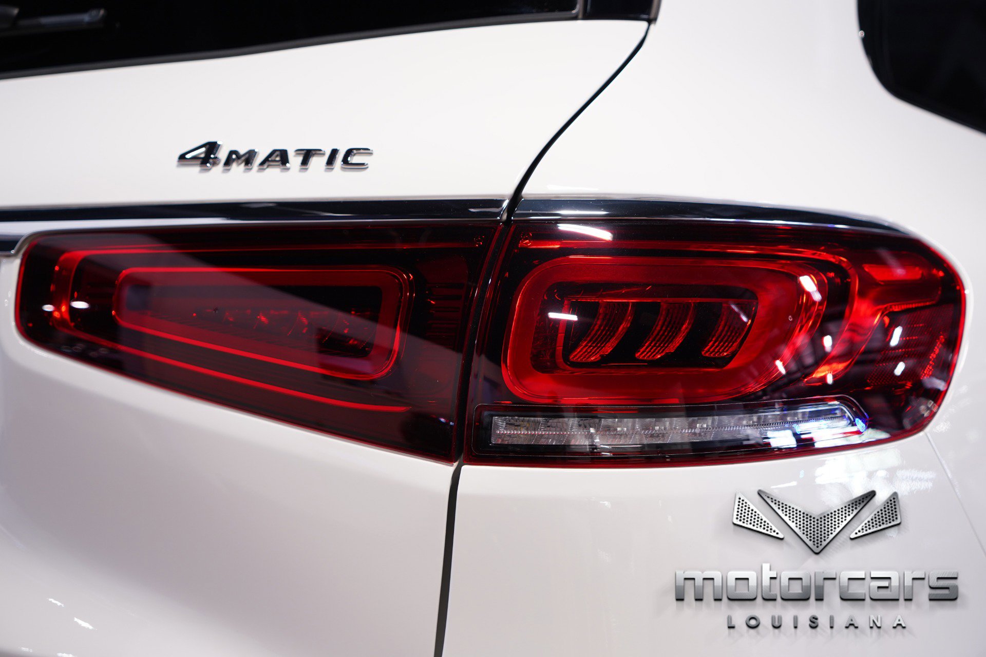 Used 2023 Mercedes-Benz GLS 450 4MATIC w/ AMG Line Exterior image 18