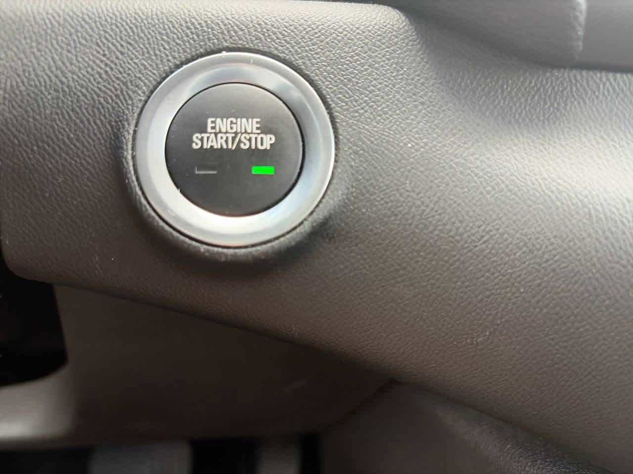 Used 2024 GMC Terrain SLT AWD/4WD image 25