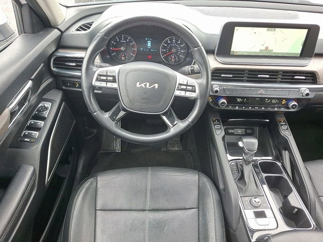 Used 2022 Kia Telluride EX image 11