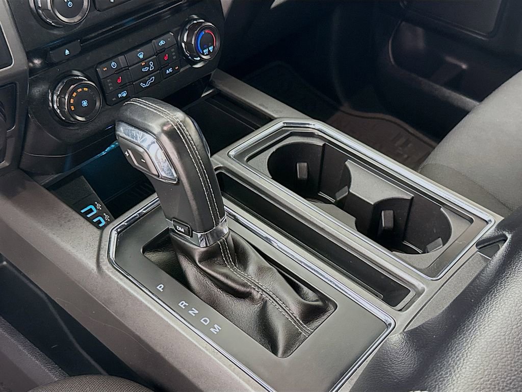 Used 2018 Ford F150 XLT w/ Equipment Group 302A Luxury AWD/4WD image 19
