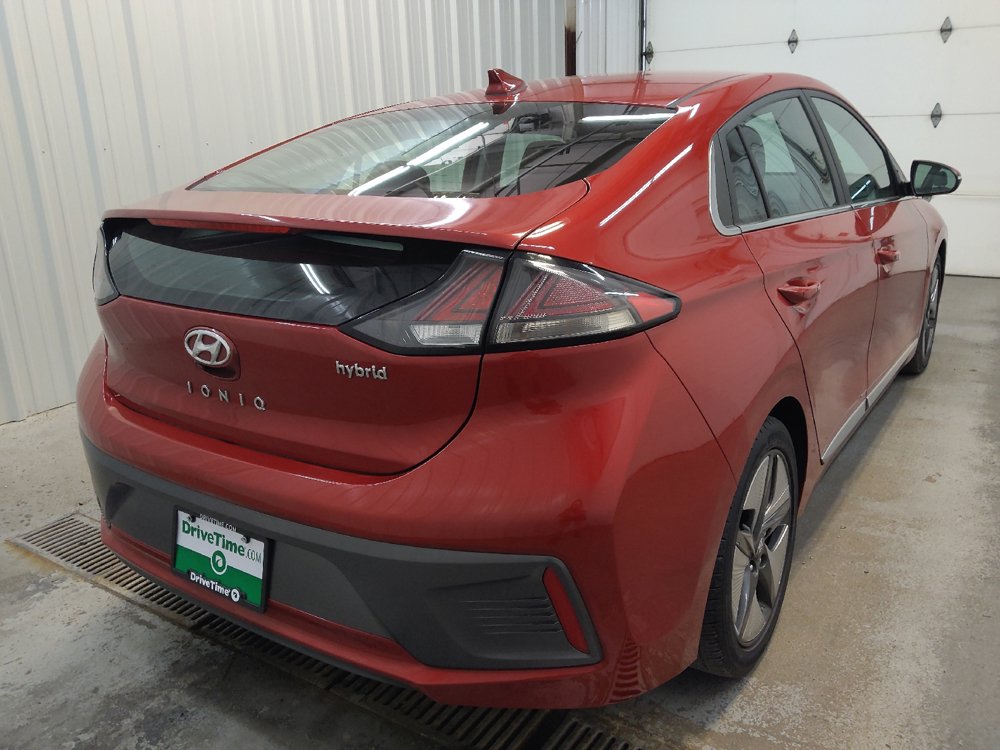 Used 2021 Hyundai Ioniq SEL FWD image 9