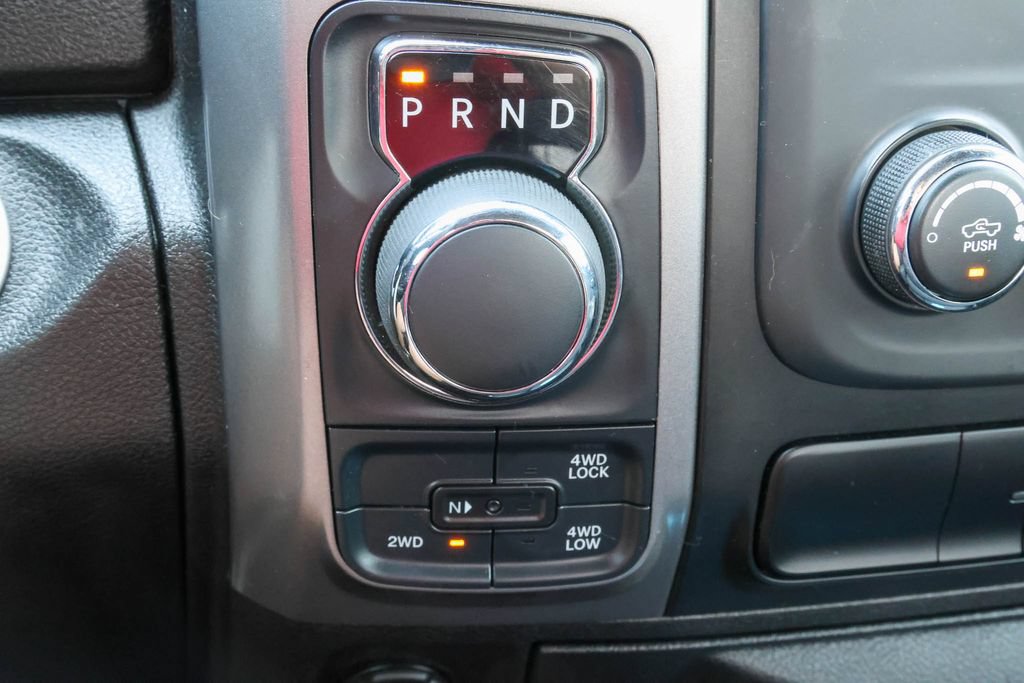 Used 2024 RAM 1500 Warlock AWD/4WD image 18