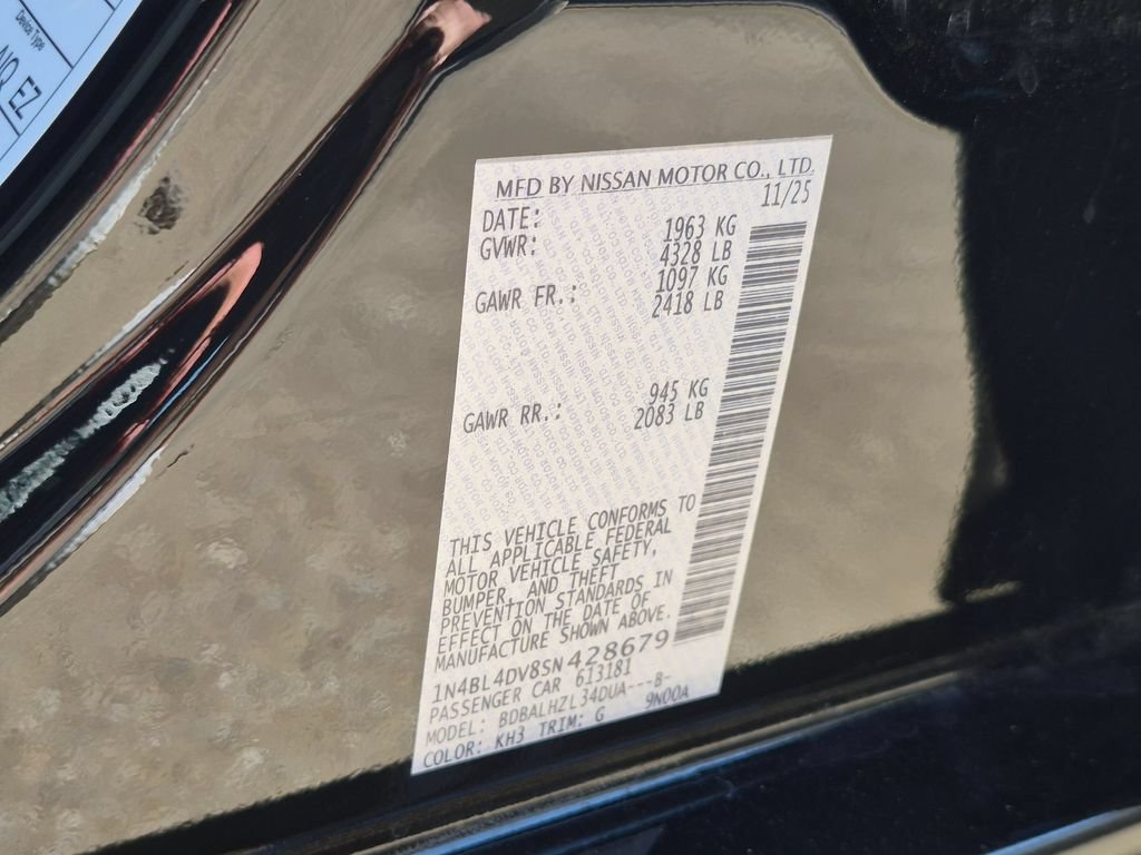 Used 2025 Nissan Altima 2.5 SV FWD image 36