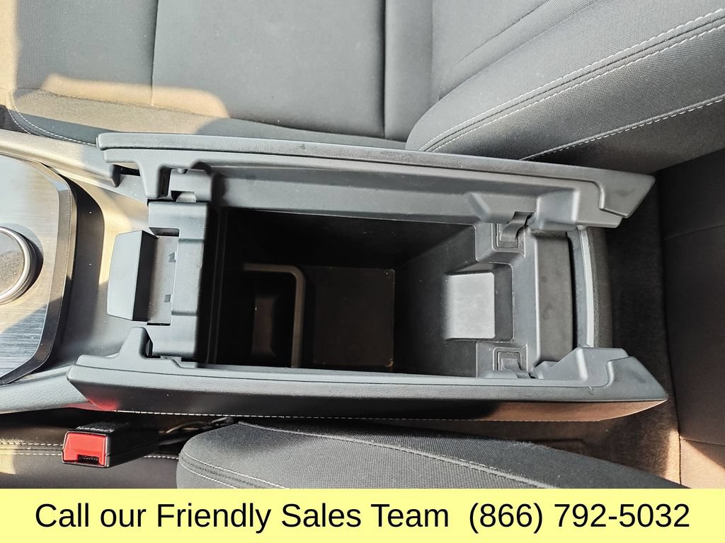 Used 2024 Nissan Rogue S AWD/4WD image 24