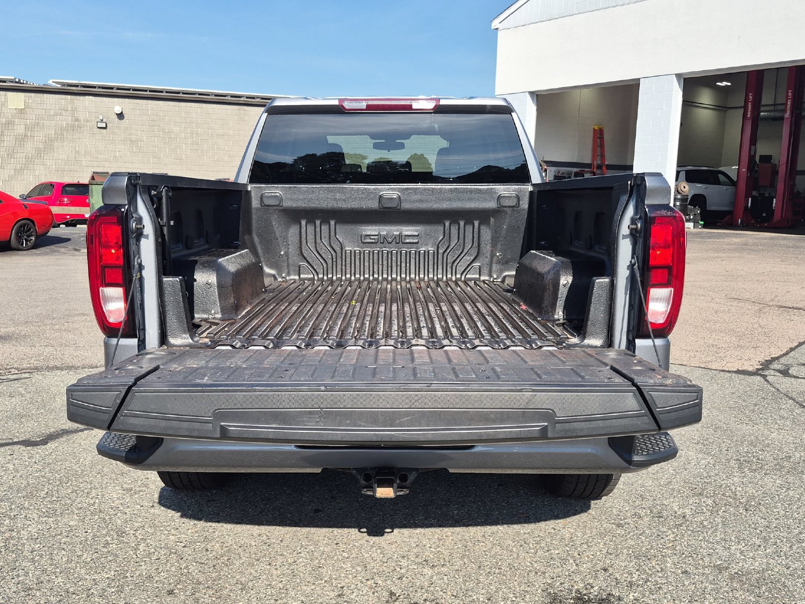 Used 2022 GMC Sierra 1500 Elevation AWD/4WD image 28