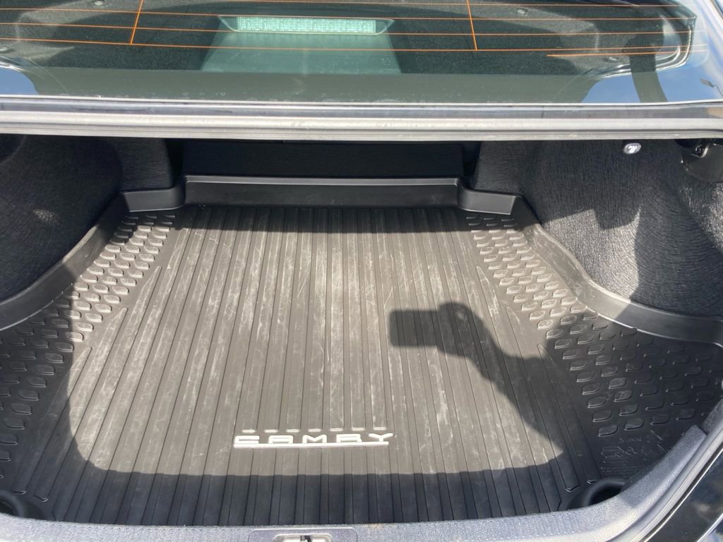 Used 2023 Toyota Camry SE image 37