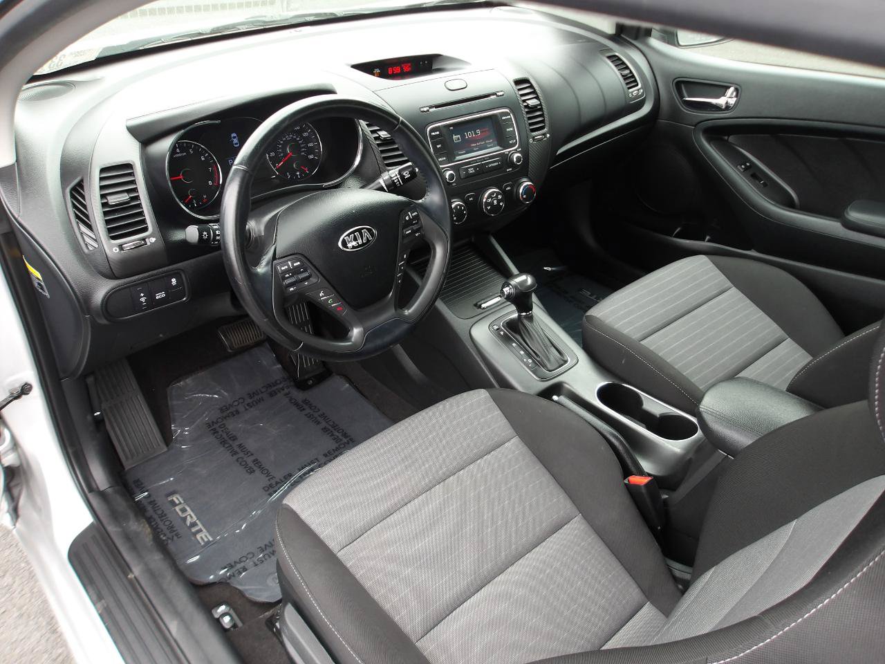 Used 2014 Kia Forte Koup EX FWD image 9