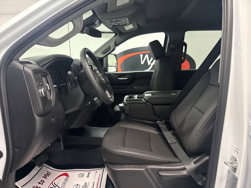 New 2026 GMC Sierra 2500 Pro w/ Convenience Package RWD image 8