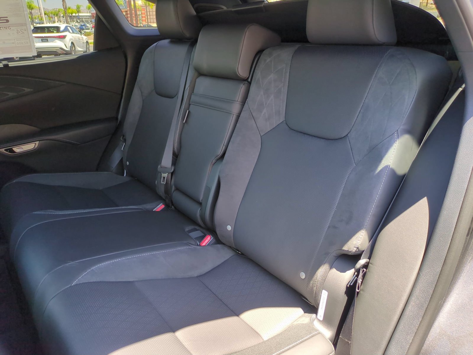 New 2026 Lexus RX 350 AWD image 21