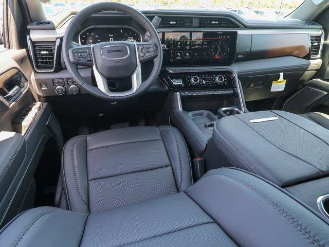New 2025 GMC Sierra 2500 Denali w/ Denali Reserve Package image 16