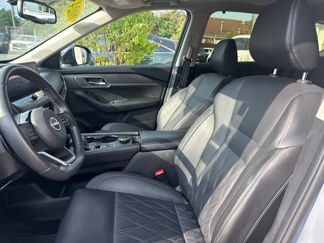 Used 2024 Nissan Rogue Platinum w/ Platinum Premium Package AWD/4WD image 10