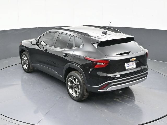 New 2026 Chevrolet Trax LT w/ Driver Confidence Package FWD image 52