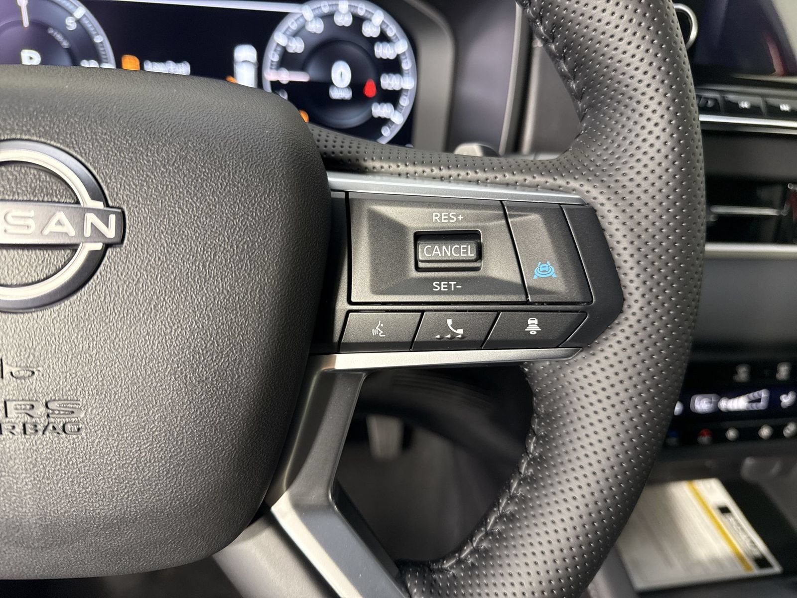 New 2026 Nissan Rogue Platinum AWD/4WD image 13