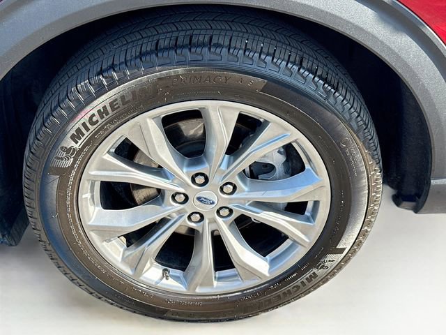 Used 2023 Ford Explorer XLT w/ Equipment Group 202A image 33